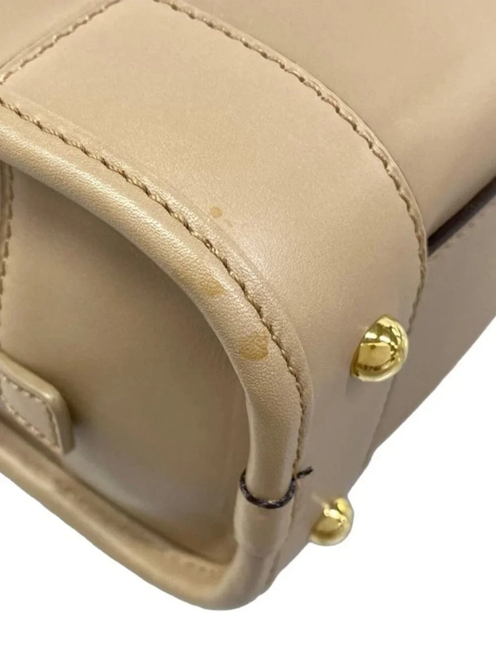 LOEWE Amazona 23 352.39.H71 Beige Leather Handbag